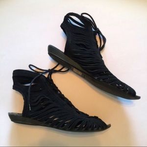 Urban Outfitters Gladiator Sandals 10 Deena & Ozzy